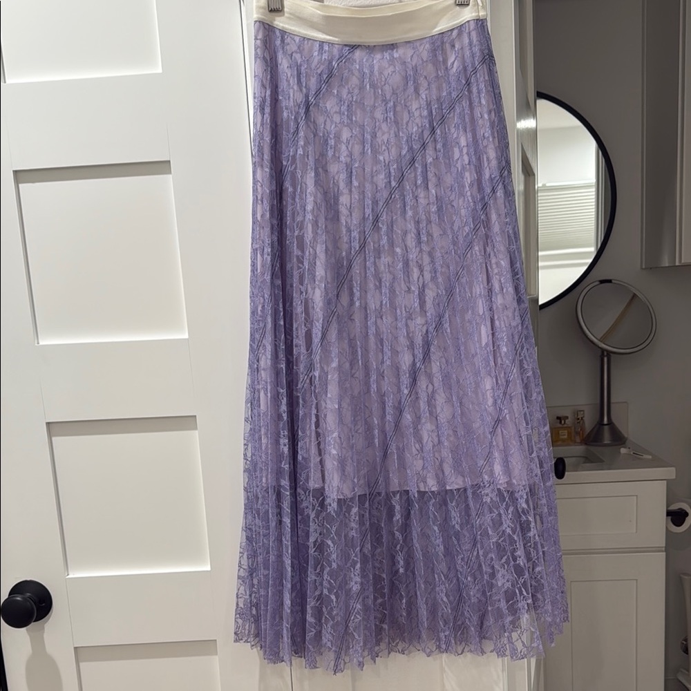 Elegant Purple Lace Skirt